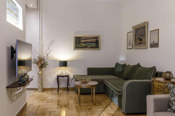 G102 Κεντρικό Πολυτελές Διαμέρισμα Apartment Волос Екстериор снимка