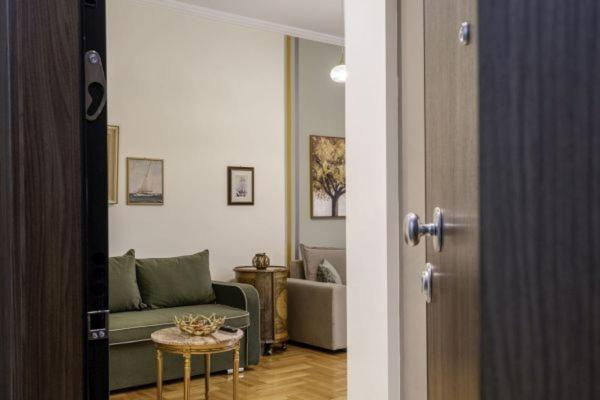 G102 Κεντρικό Πολυτελές Διαμέρισμα Apartment Волос Екстериор снимка