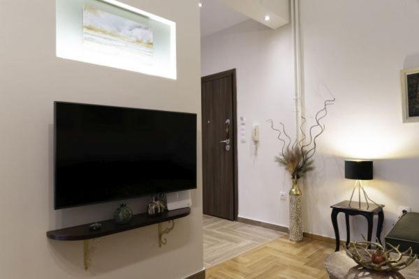 G102 Κεντρικό Πολυτελές Διαμέρισμα Apartment Волос Екстериор снимка